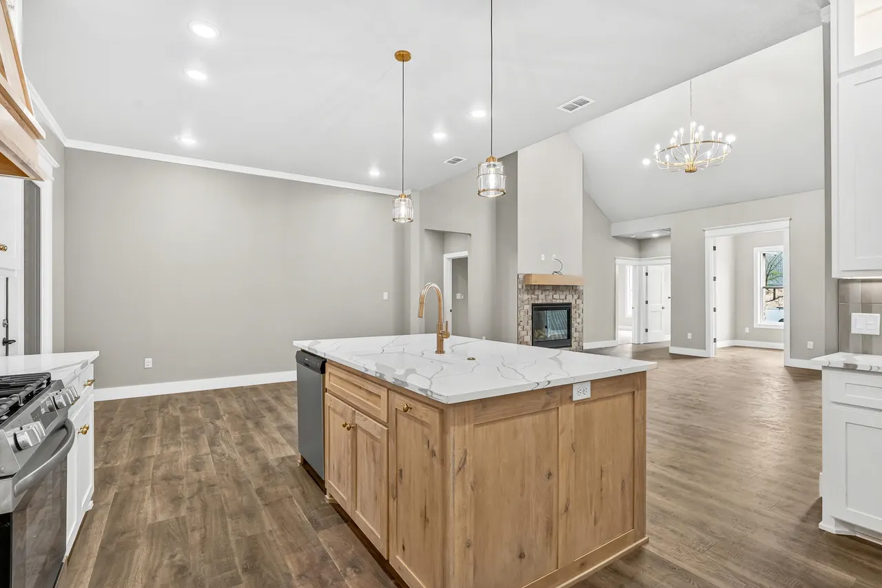 Photo 12 — 4412 Quitman Avenue, Lubbock, TX 79407