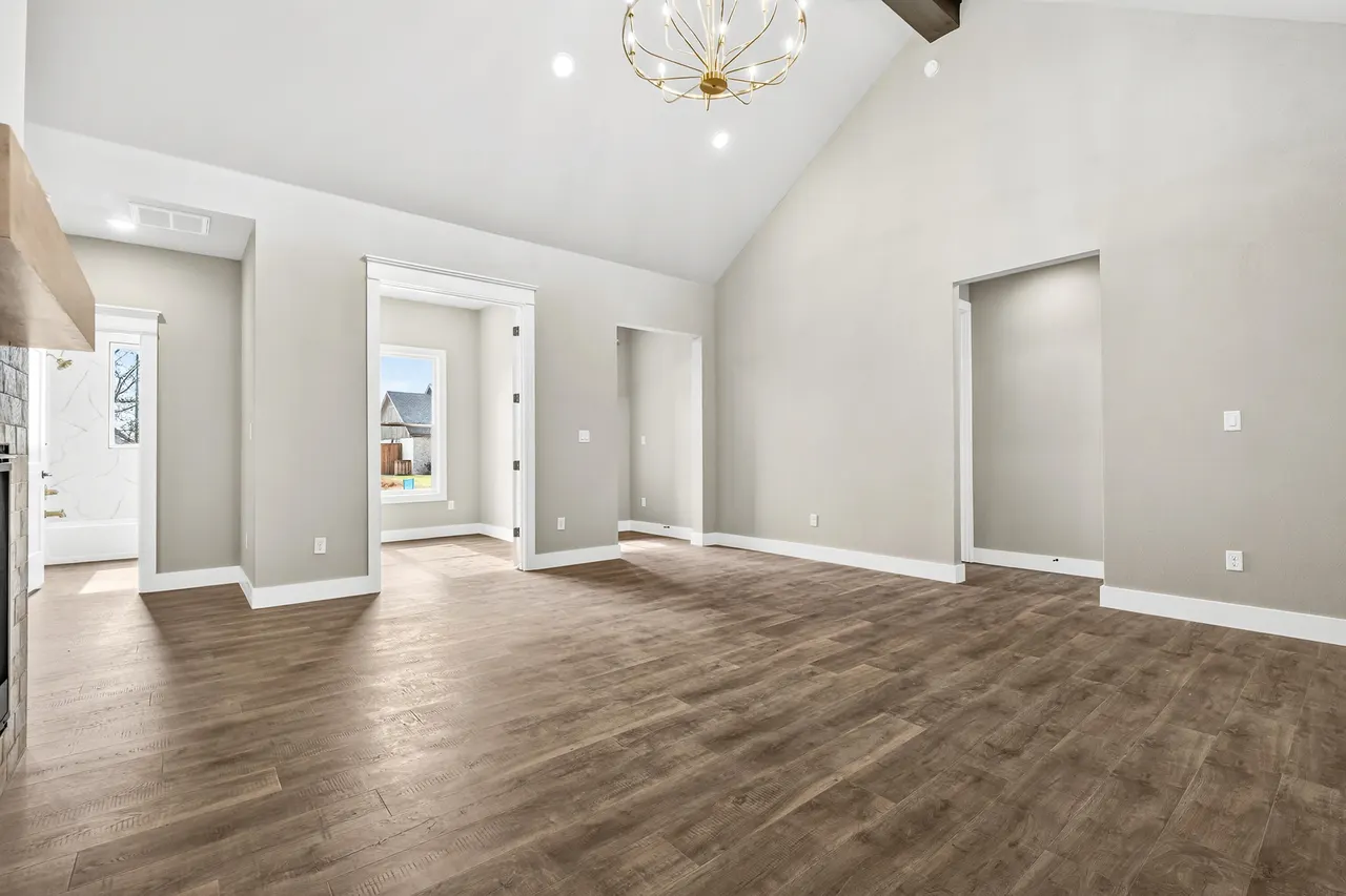 Photo 9 — 4412 Quitman Avenue, Lubbock, TX 79407