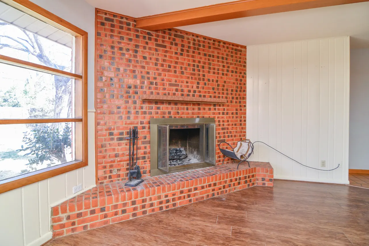 Photo 4 — 2316 58th Street, Lubbock, TX 79412