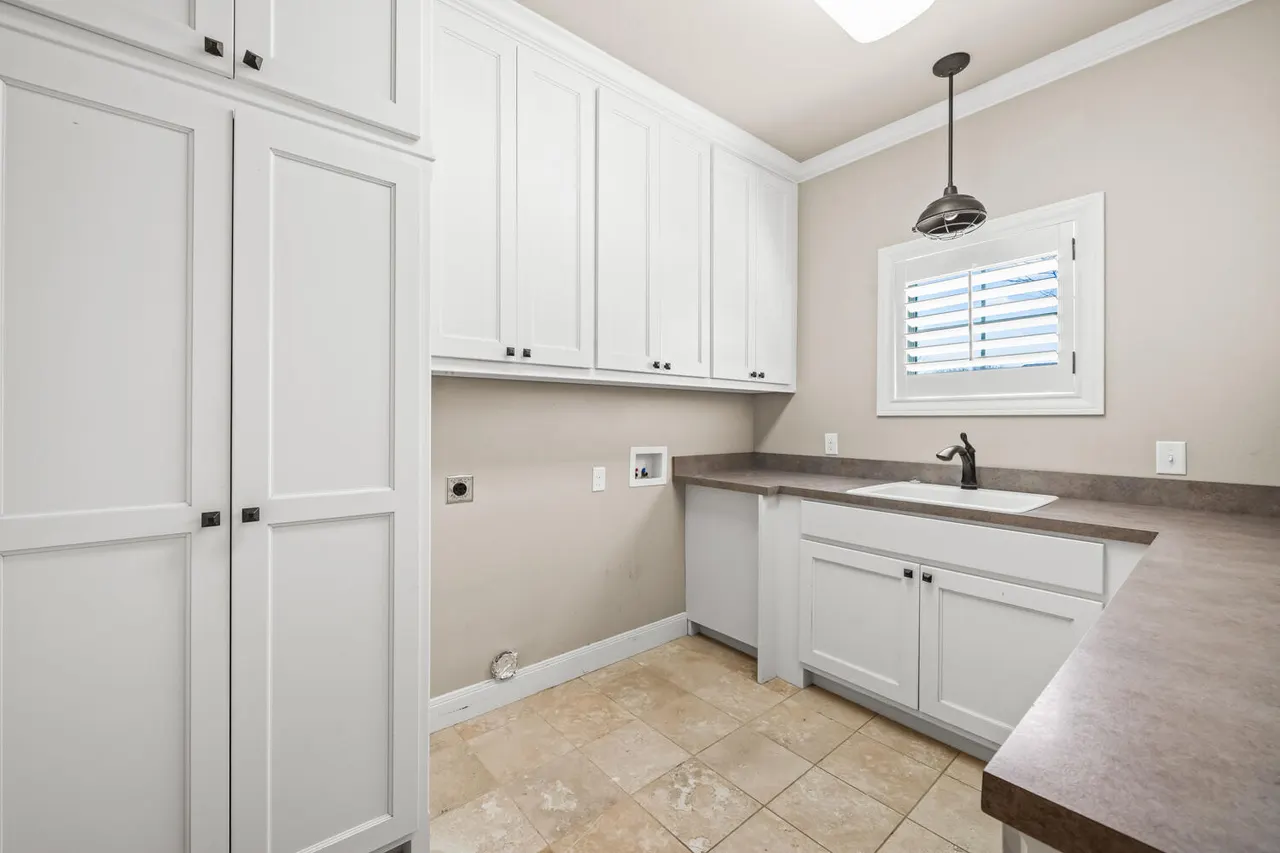 Photo 59 — 1405 11th Place, Shallowater, TX 79363