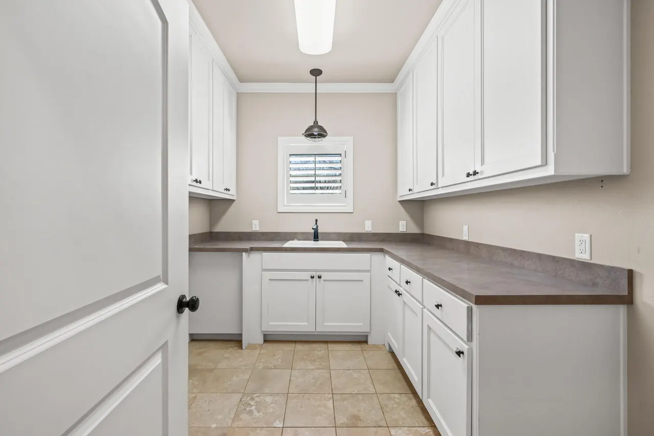 Photo 60 — 1405 11th Place, Shallowater, TX 79363