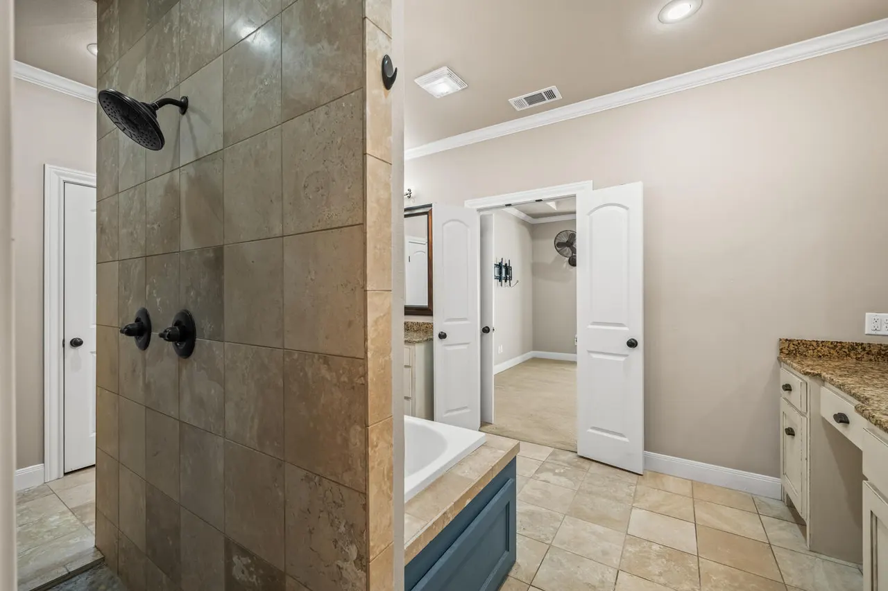 Photo 36 — 1405 11th Place, Shallowater, TX 79363
