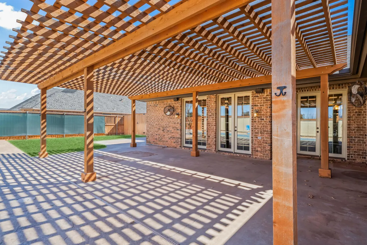 Photo 71 — 1405 11th Place, Shallowater, TX 79363