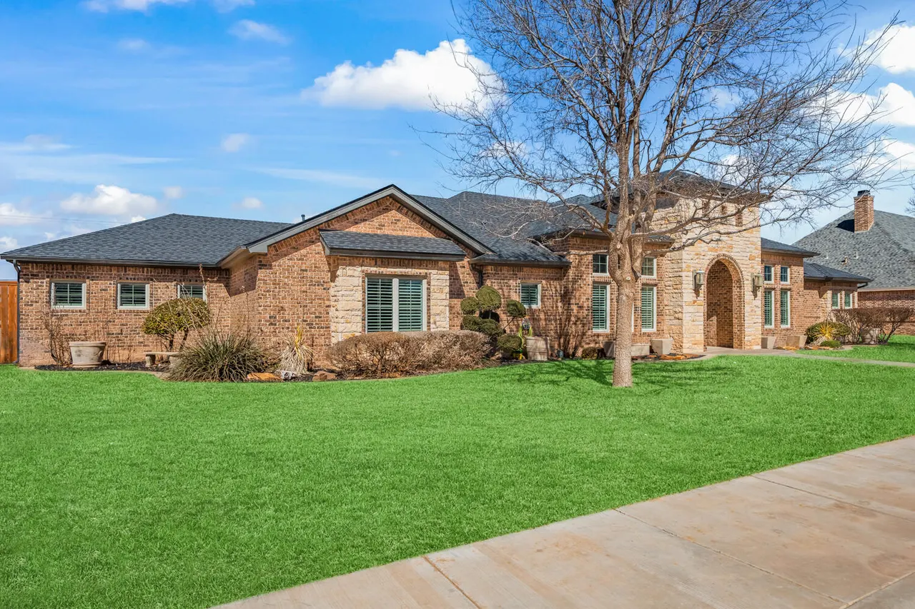 Photo 81 — 1405 11th Place, Shallowater, TX 79363