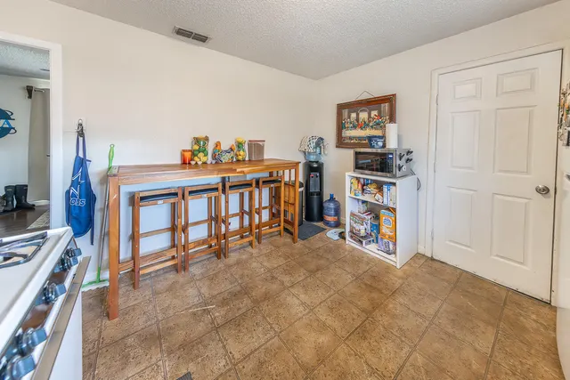 Photo 7 — 6301 21st Street, Lubbock, TX 79407