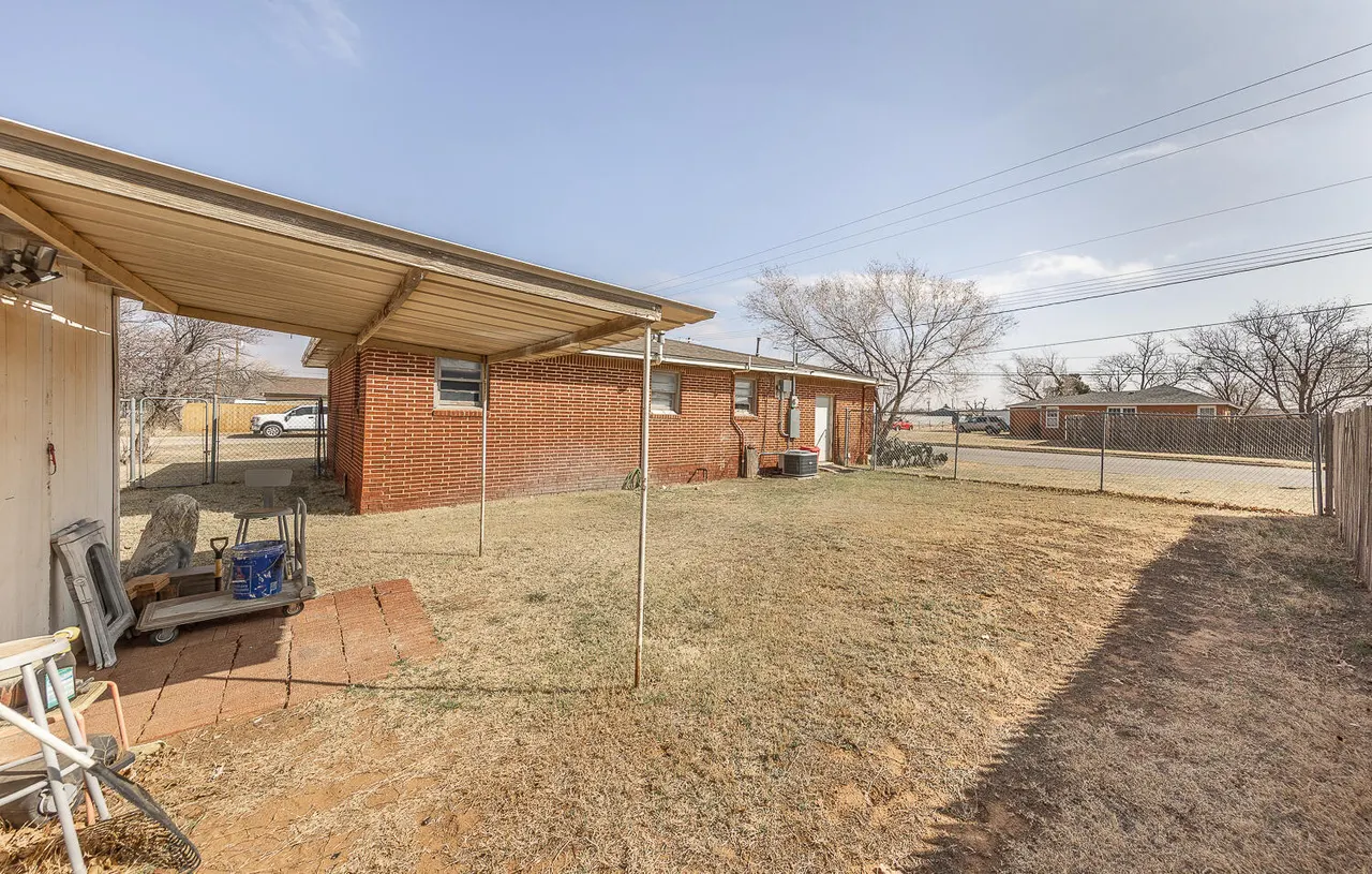 Photo 12 — 6301 21st Street, Lubbock, TX 79407