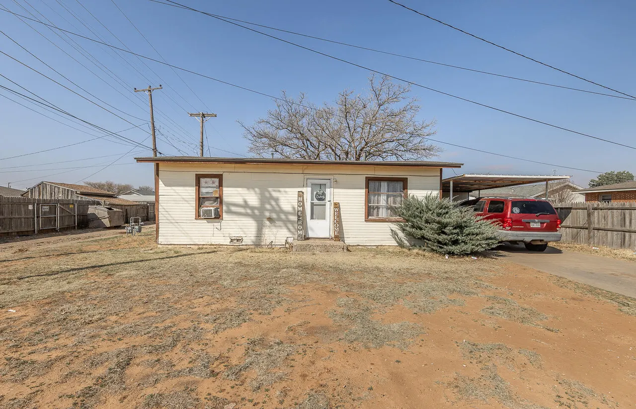 Photo 13 — 6301 21st Street, Lubbock, TX 79407