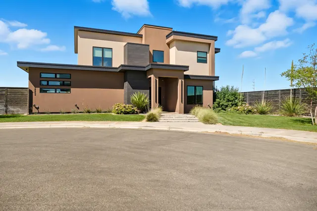Photo 2 — 14802 Oxford Avenue, Lubbock, TX 79423