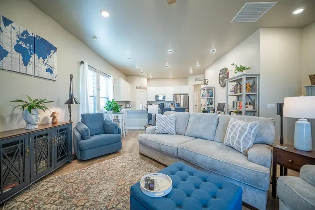 Photo 7 — 2609 Tiffin Avenue, Lubbock, TX 79407