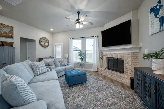 Photo 5 — 2609 Tiffin Avenue, Lubbock, TX 79407