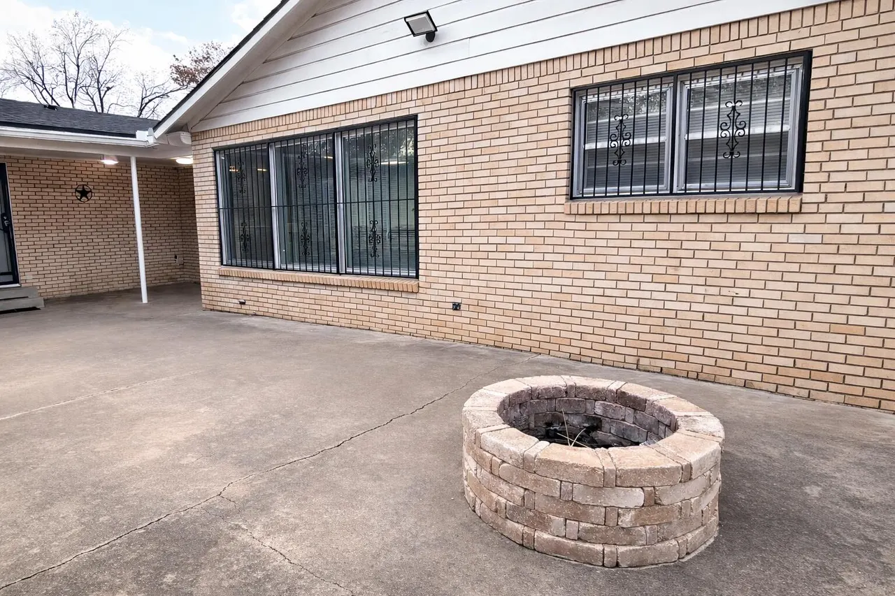 Photo 27 — 3203 43rd Street, Lubbock, TX 79413