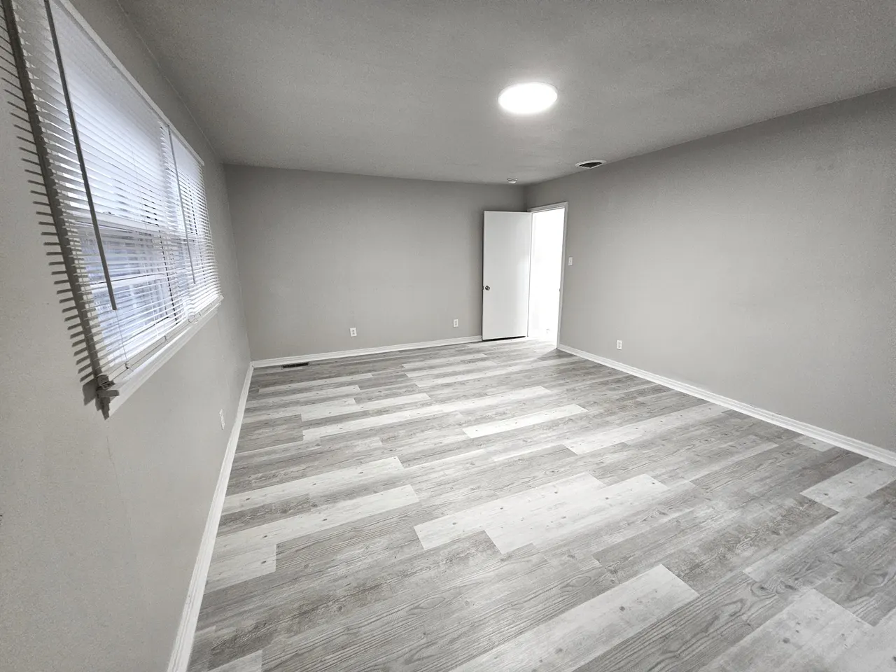Photo 6 — 3203 43rd Street, Lubbock, TX 79413