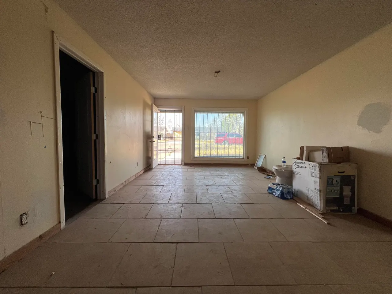 Photo 5 — 1804 E 1st Place, Lubbock, TX 79403