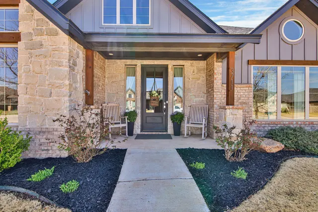Photo 4 — 3711 117th Street, Lubbock, TX 79423