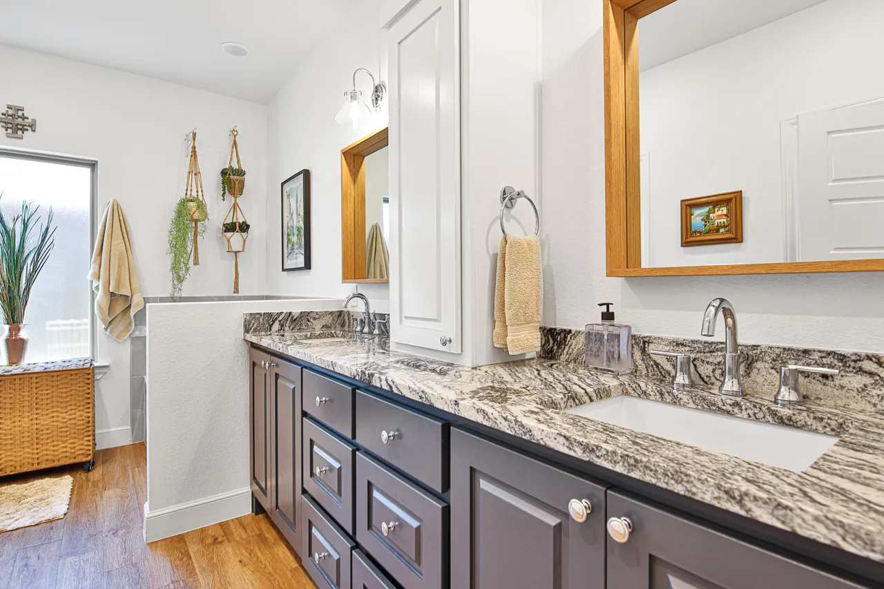 Photo 33 — 3711 117th Street, Lubbock, TX 79423