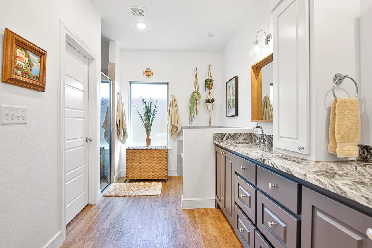 Photo 34 — 3711 117th Street, Lubbock, TX 79423