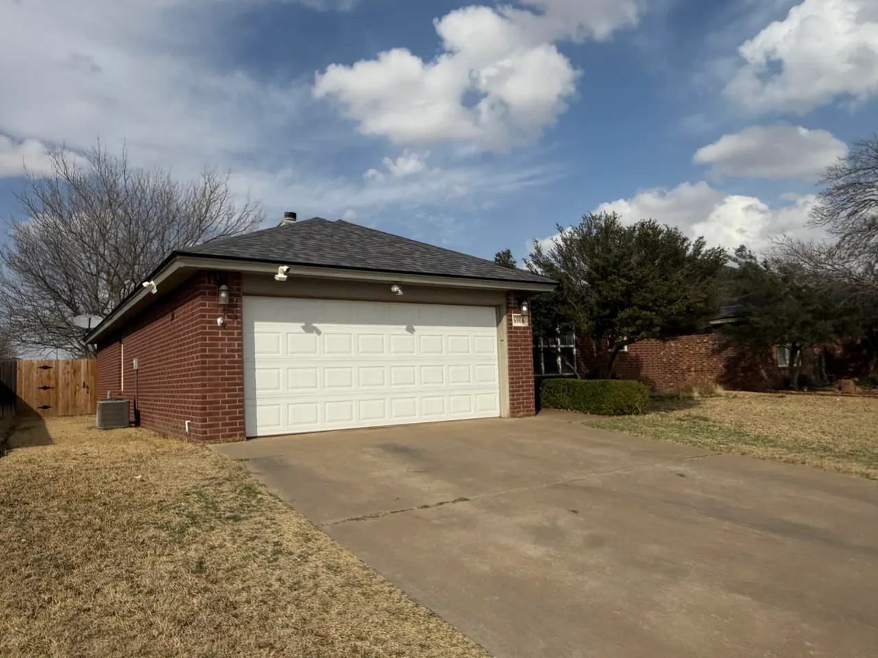 Photo 3 — 6906 8th Street, Lubbock, TX 79416