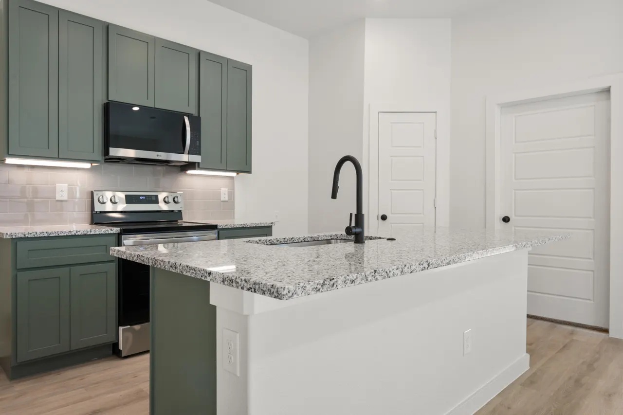 Photo 11 — 8610 24th Street, Lubbock, TX 79407