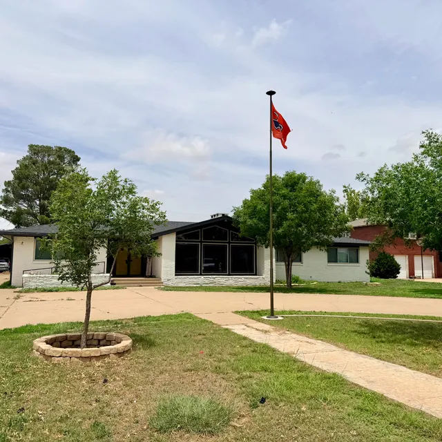 Photo 3 — 507 Clubview Drive, Levelland, TX 79336