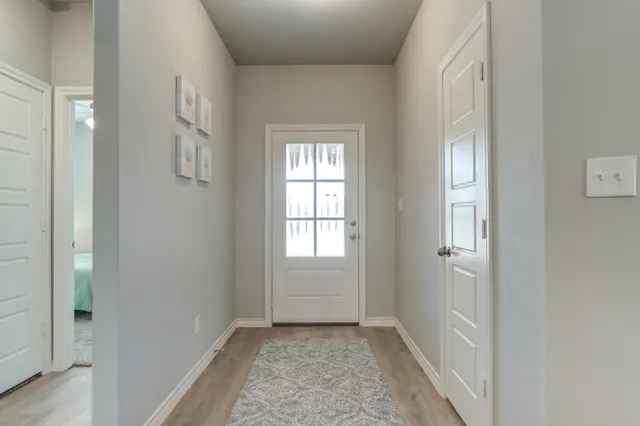 Photo 3 — 7606 61st Street, Lubbock, TX 79407