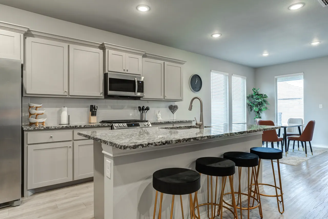 Photo 18 — 7606 61st Street, Lubbock, TX 79407