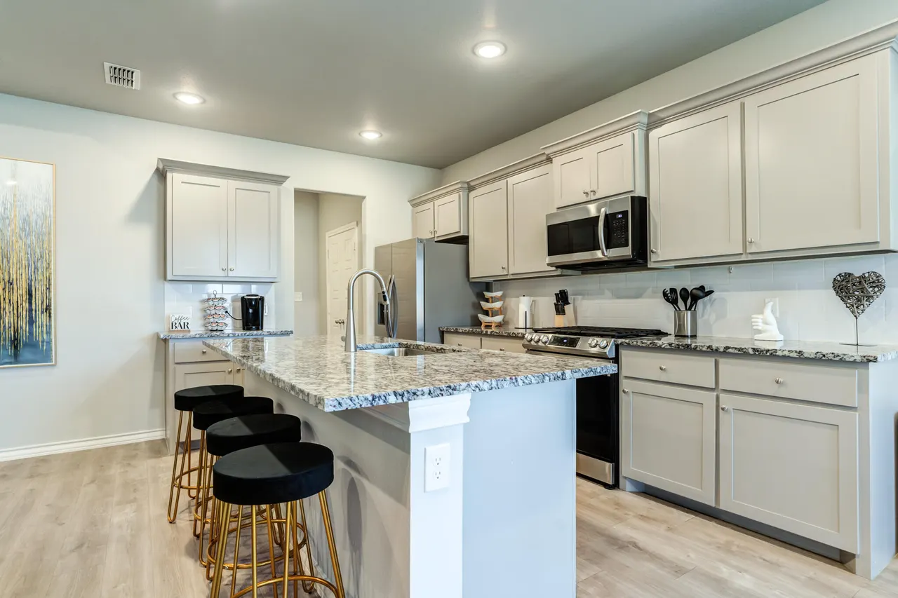 Photo 19 — 7606 61st Street, Lubbock, TX 79407