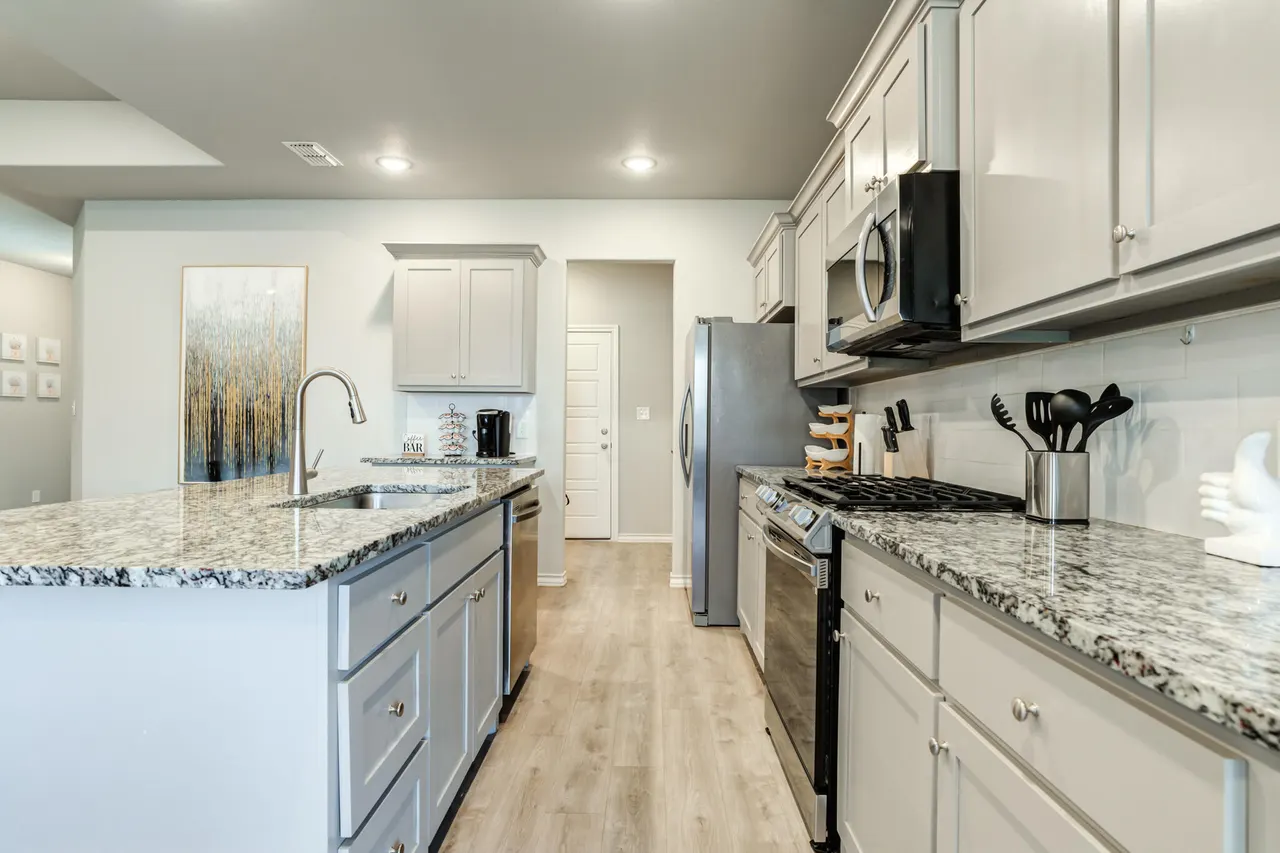 Photo 20 — 7606 61st Street, Lubbock, TX 79407