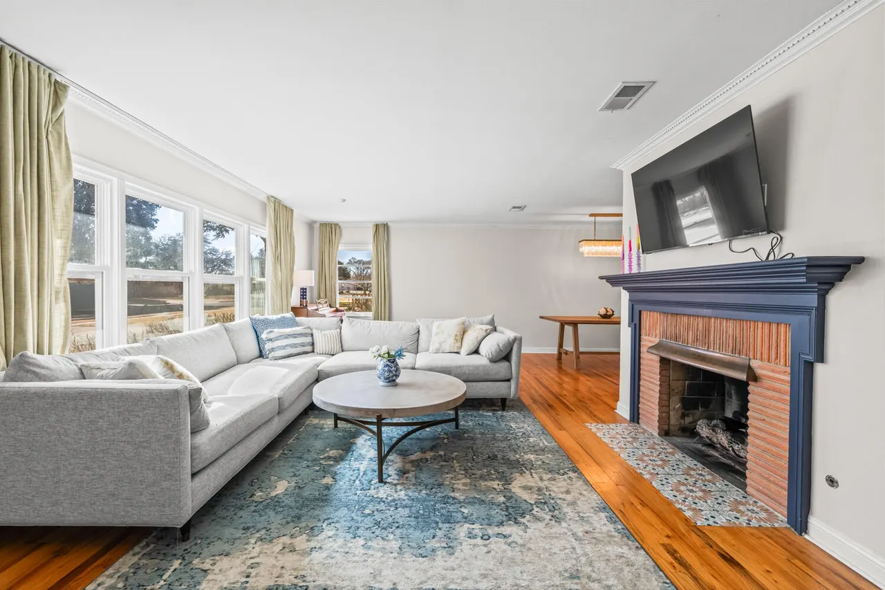 Photo 6 — 3310 24th Street, Lubbock, TX 79410