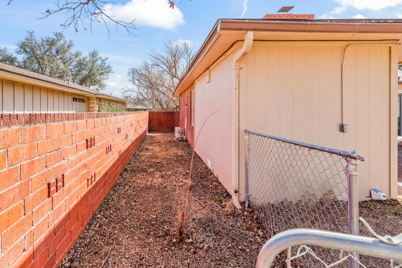 Photo 63 — 3310 24th Street, Lubbock, TX 79410