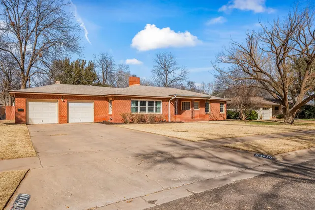 Photo 3 — 3310 24th Street, Lubbock, TX 79410
