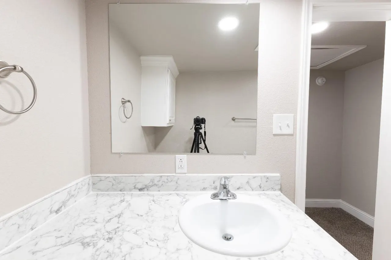 Photo 9 — 506 40th Street, Lubbock, TX 79404