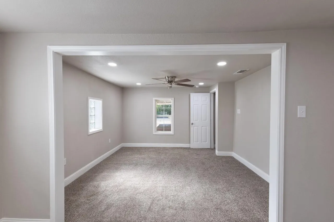 Photo 12 — 506 40th Street, Lubbock, TX 79404