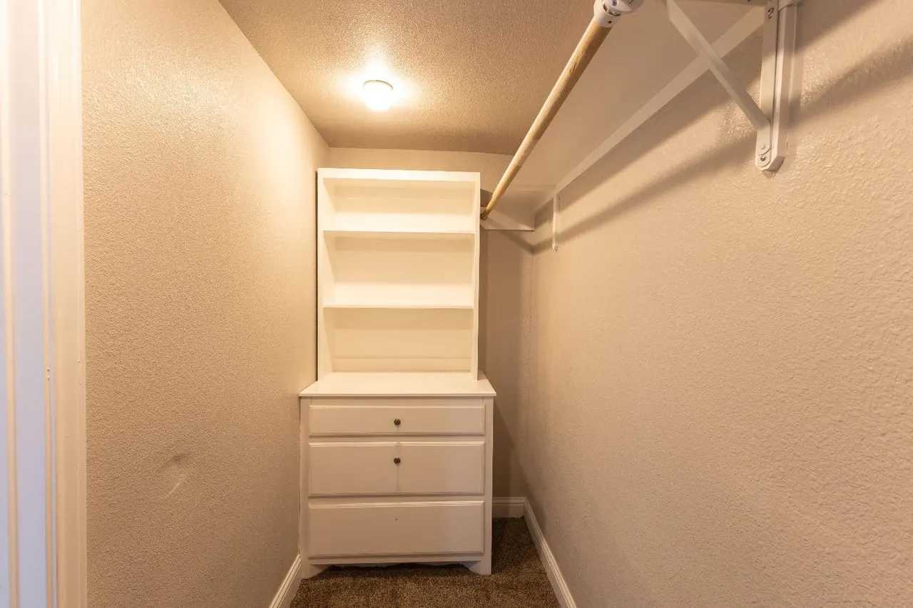 Photo 15 — 506 40th Street, Lubbock, TX 79404