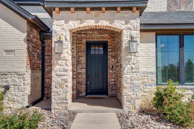 Photo 4 — 501 Britain Avenue, Wolfforth, TX 79382
