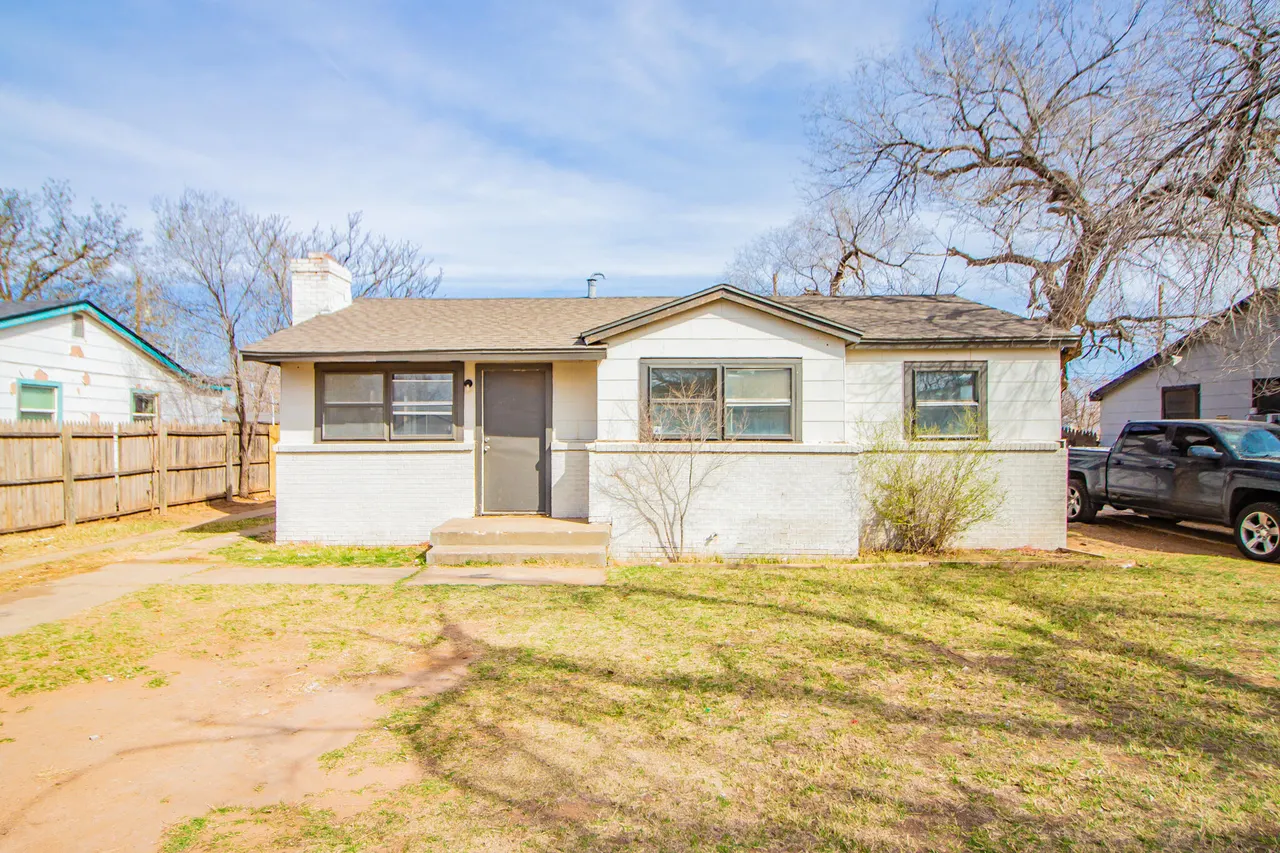 Front exterior — 3304 Itasca Street, Lubbock, TX 79415