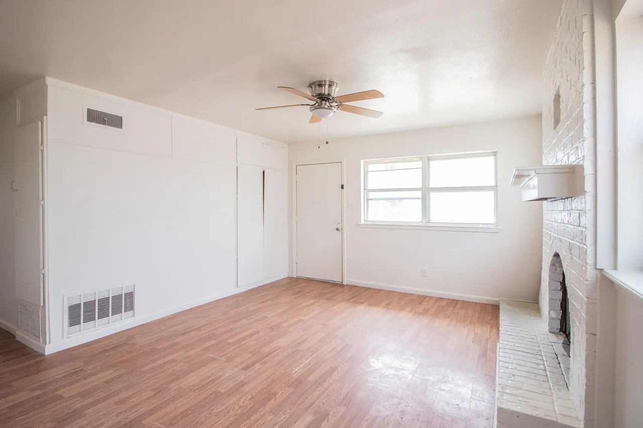 Photo 5 — 3304 Itasca Street, Lubbock, TX 79415