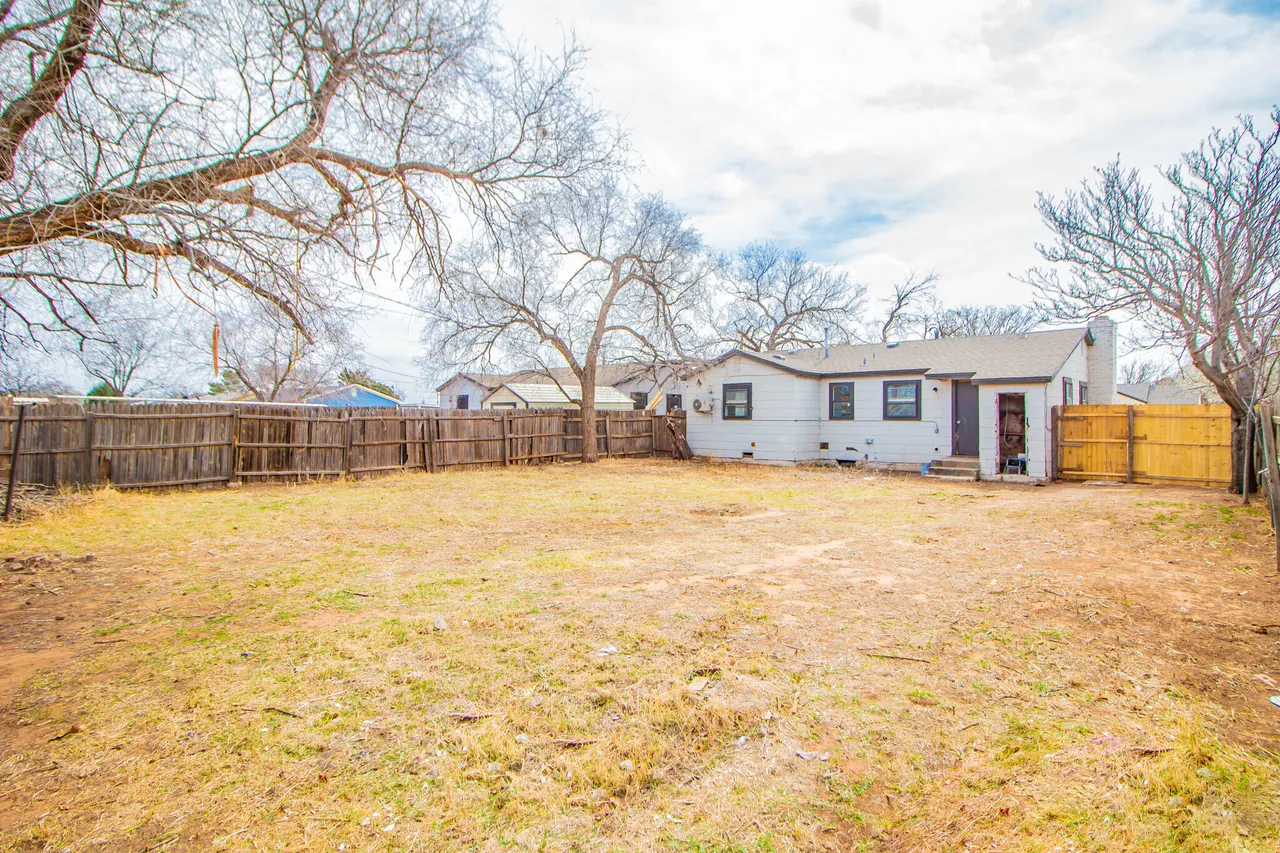 Photo 18 — 3304 Itasca Street, Lubbock, TX 79415