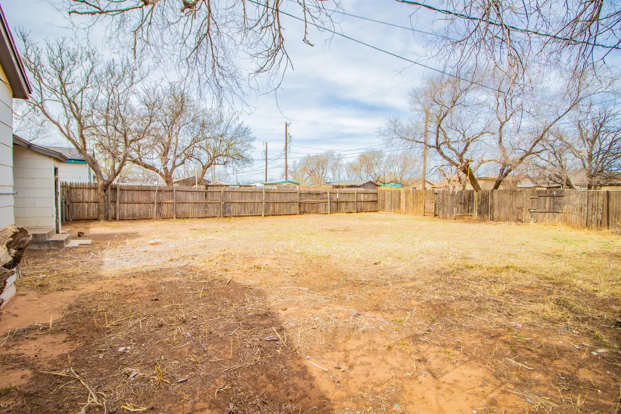 Photo 17 — 3304 Itasca Street, Lubbock, TX 79415