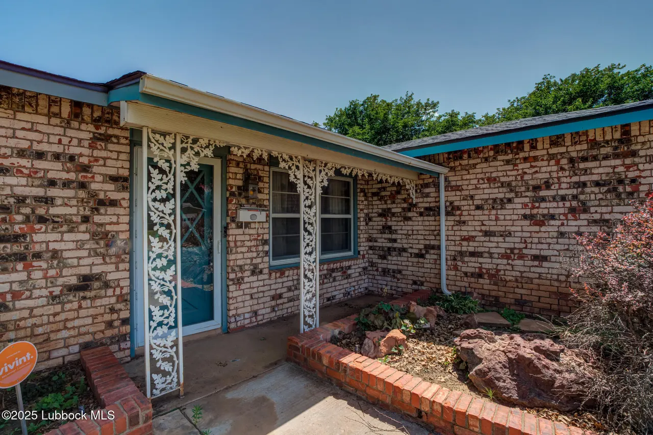 Photo 2 — 5315 47th Street, Lubbock, TX 79414
