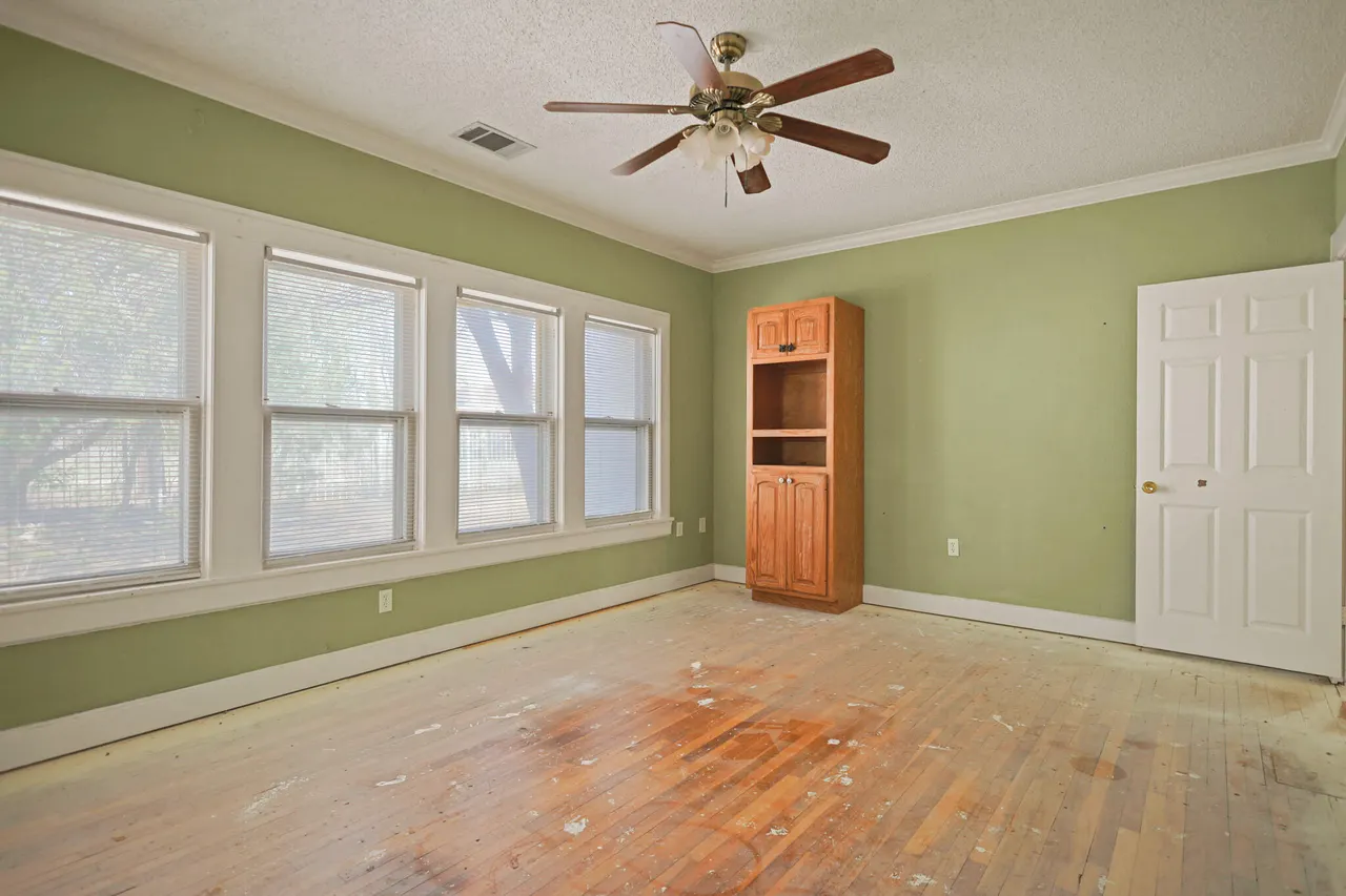 Photo 44 — 2202 16th Street, Lubbock, TX 79401