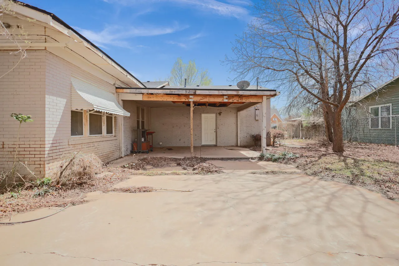 Photo 73 — 2202 16th Street, Lubbock, TX 79401
