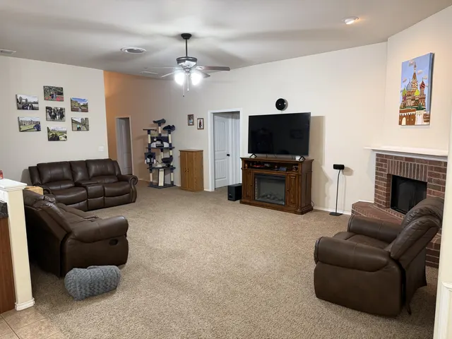 Photo 5 — 6931 35th Street, Lubbock, TX 79407
