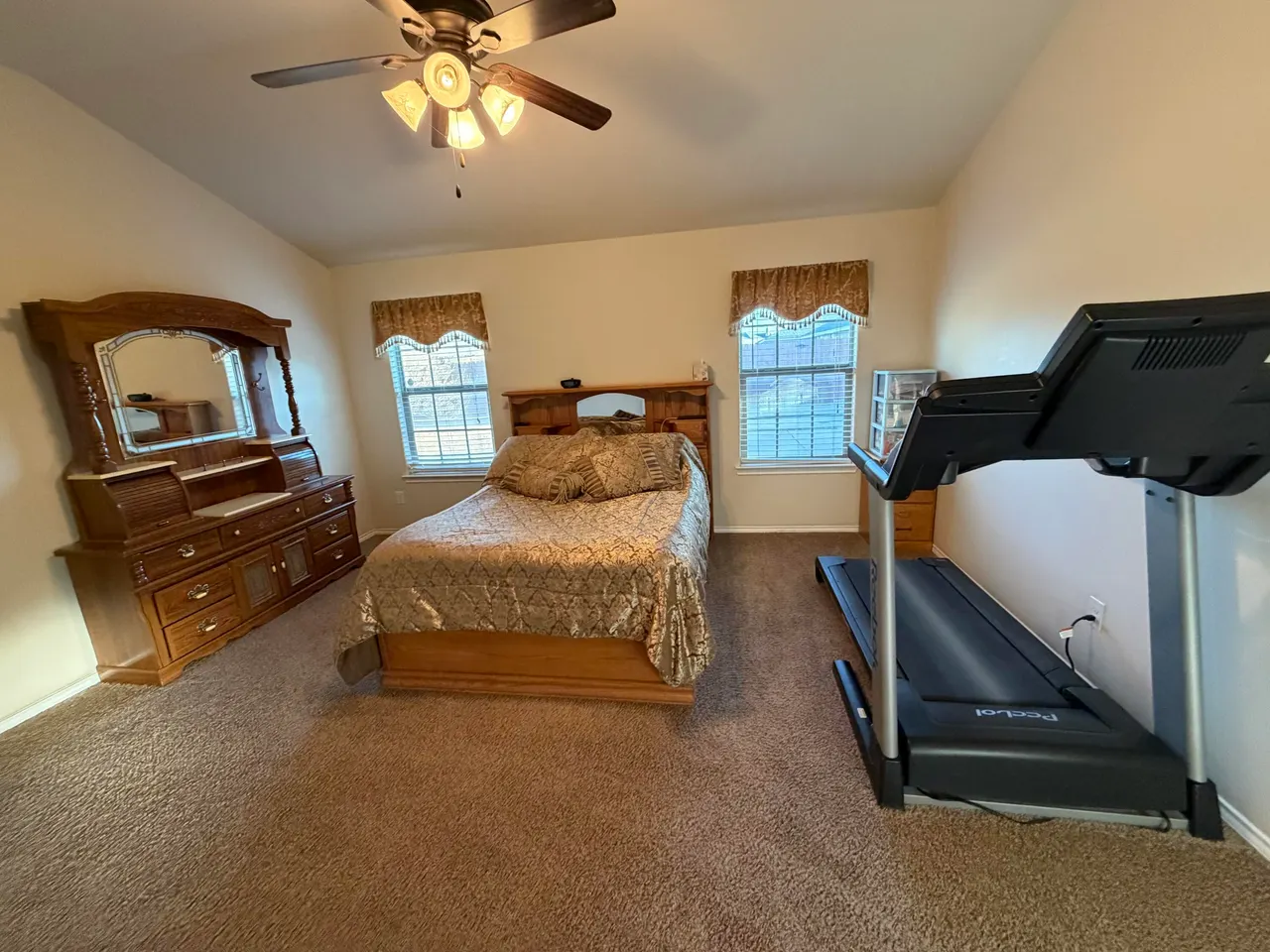 Photo 15 — 6931 35th Street, Lubbock, TX 79407