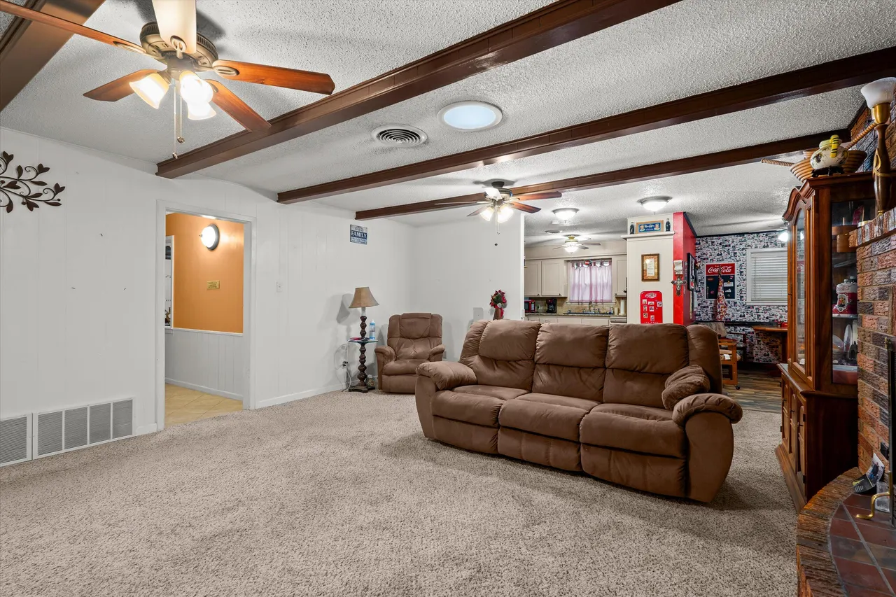 Photo 9 — 101 Willowwood Lane, Levelland, TX 79336