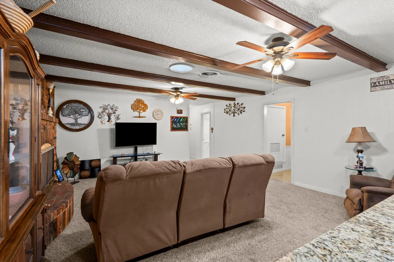 Photo 10 — 101 Willowwood Lane, Levelland, TX 79336