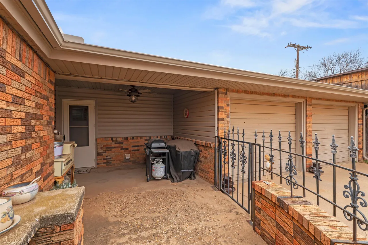 Photo 26 — 101 Willowwood Lane, Levelland, TX 79336