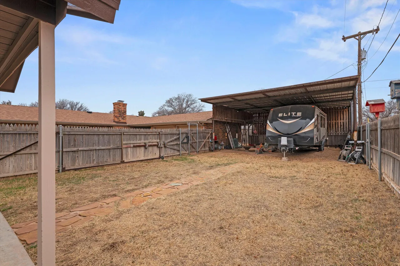 Photo 28 — 101 Willowwood Lane, Levelland, TX 79336