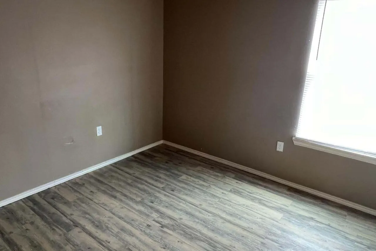 Photo 12 — 3602 E 3rd Place, Lubbock, TX 79403