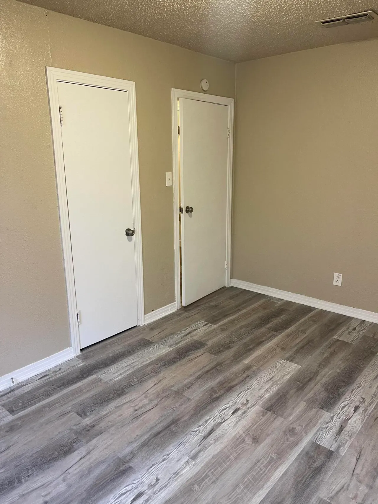 Photo 15 — 2310 38th Street, Lubbock, TX 79412
