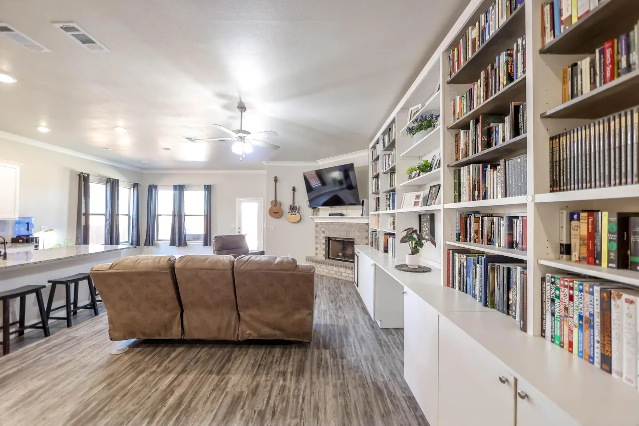 Photo 4 — 2713 Virginia Avenue, Lubbock, TX 79407